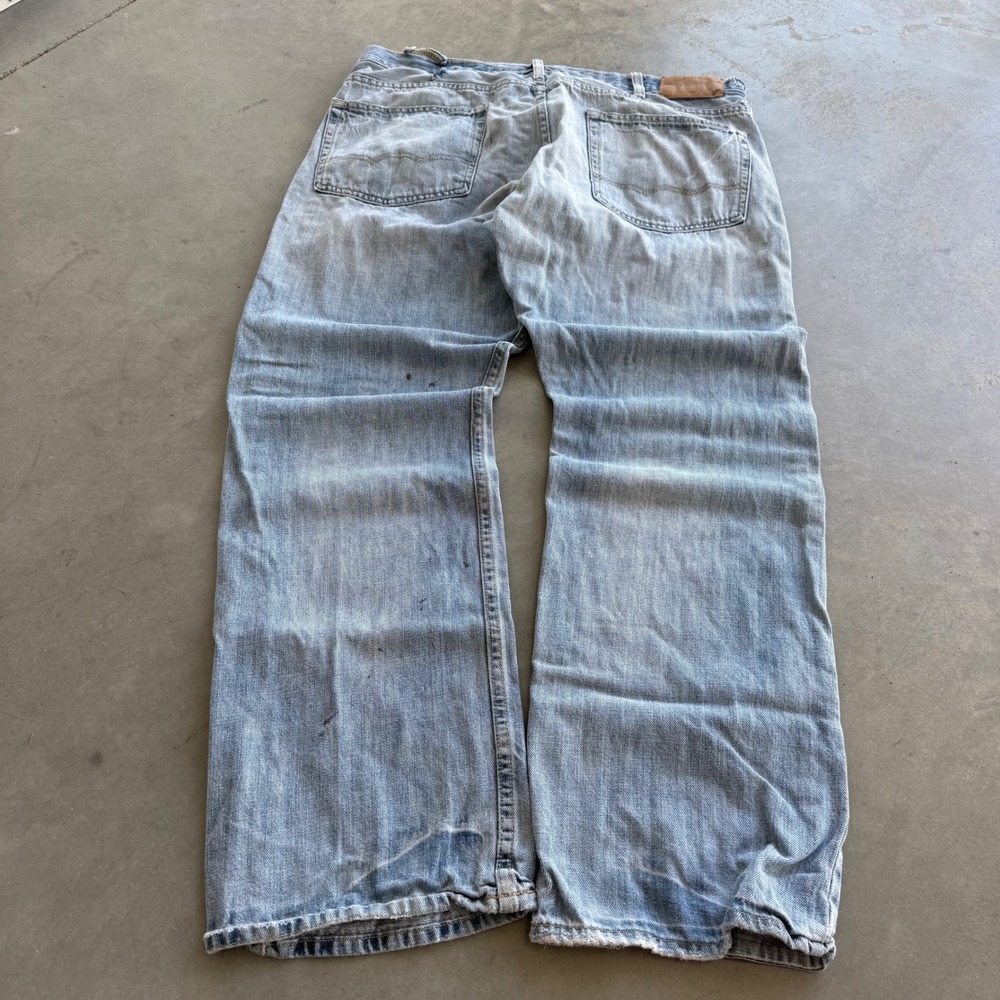 American Eagle Relaxed Fit Jeans Mens 38x32 Light Wash Distressed Cotton Denim